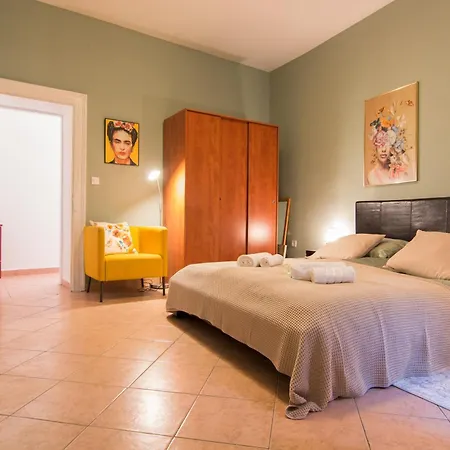 Gladijator Amphitheater * 풀라